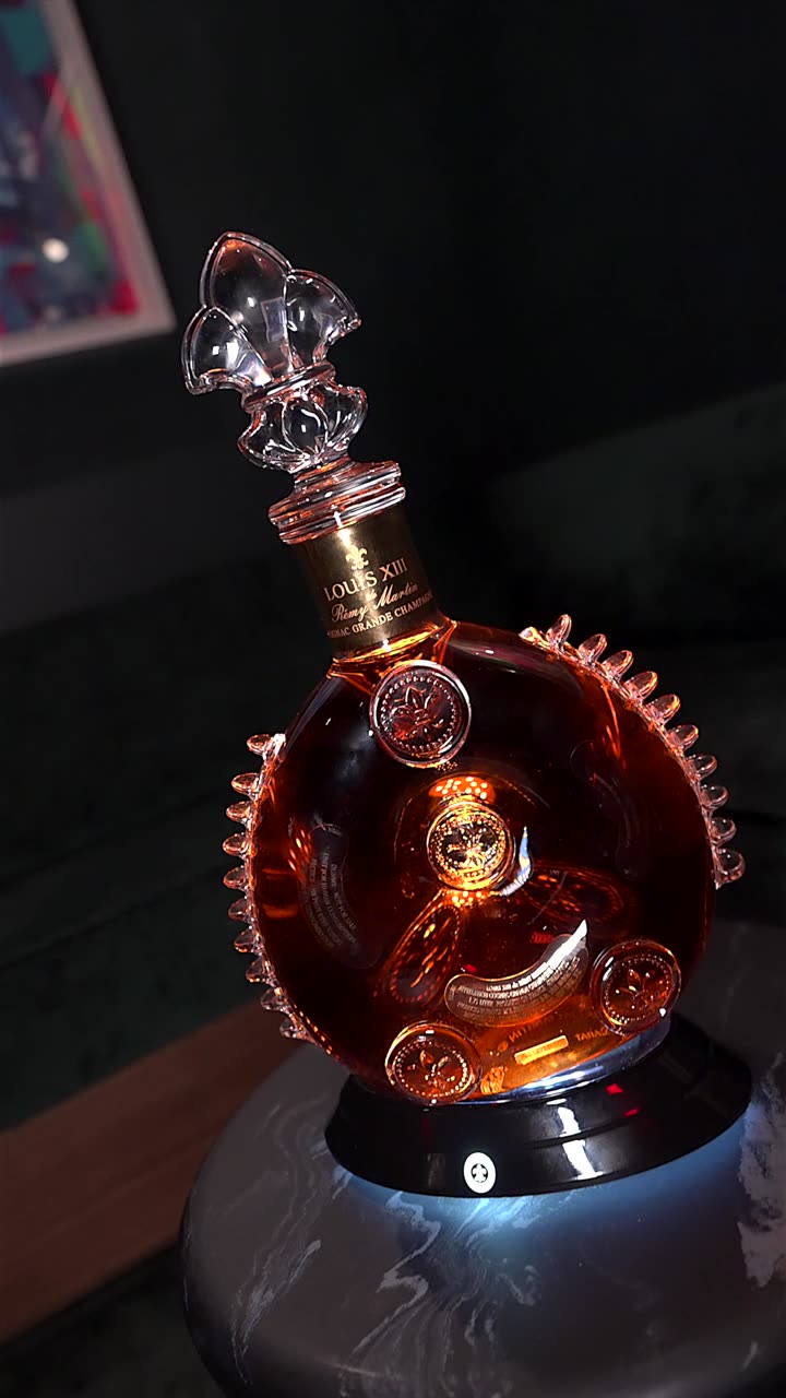 The Louis XIII decanter, lit from below